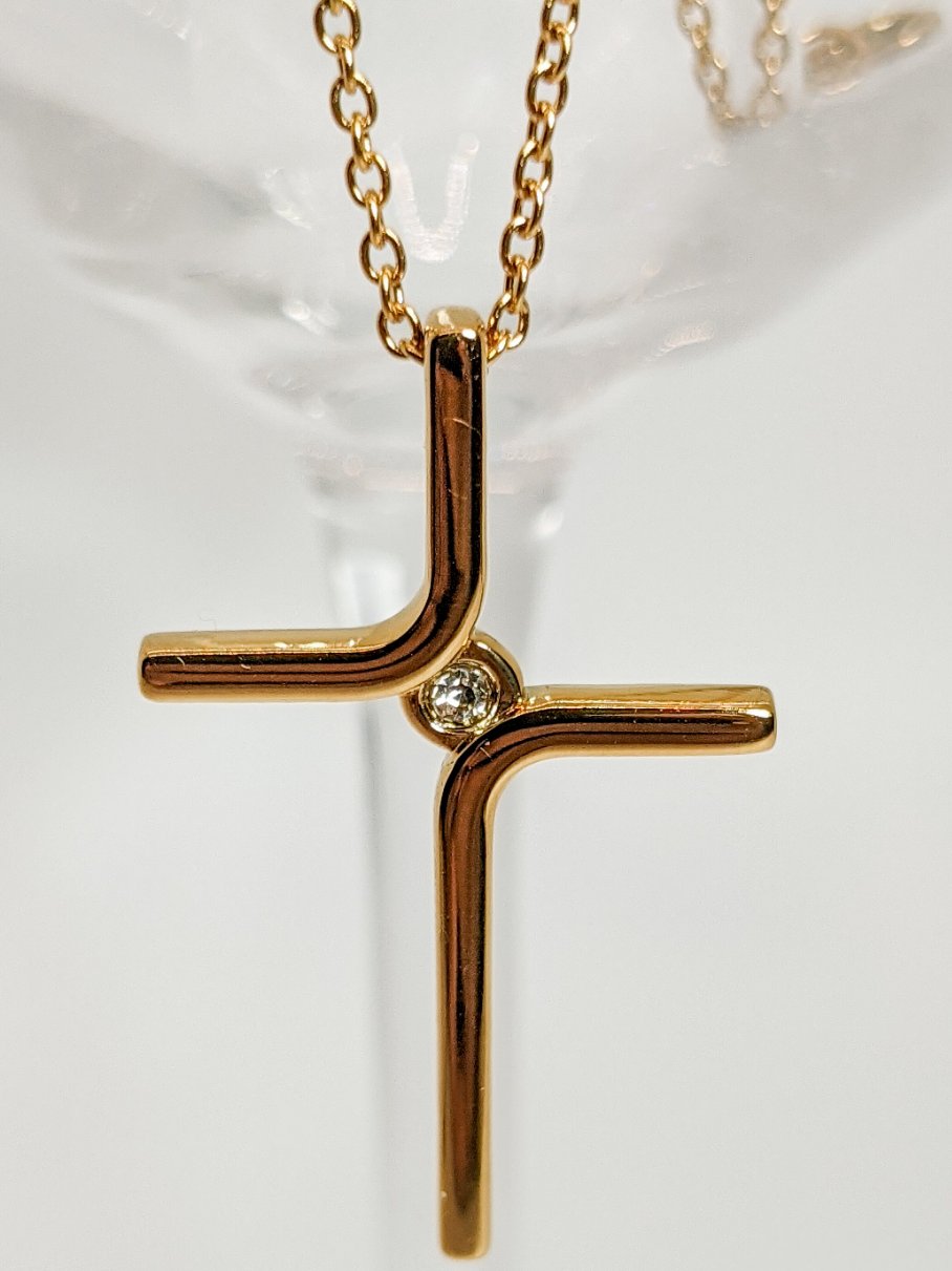 Hope 18K Gold Cross Pendant Necklace – Nkadi Fashion Hope 18K Gold Cross Pendant Necklace – Nkadi Fashion